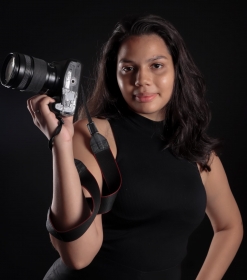 adria leticia peres moreira